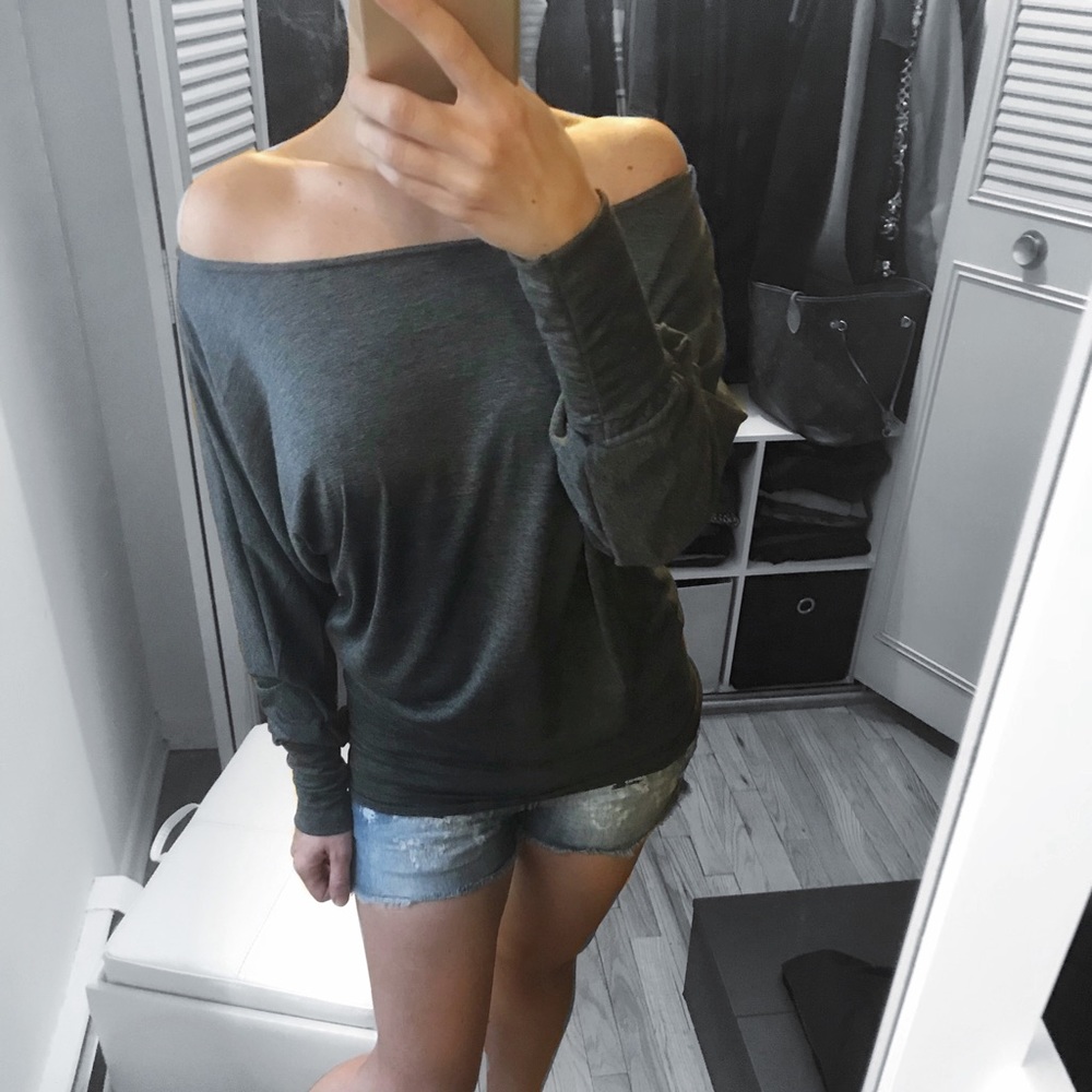 LAST 2✨Charcoal Gray Off Shoulder LS Top